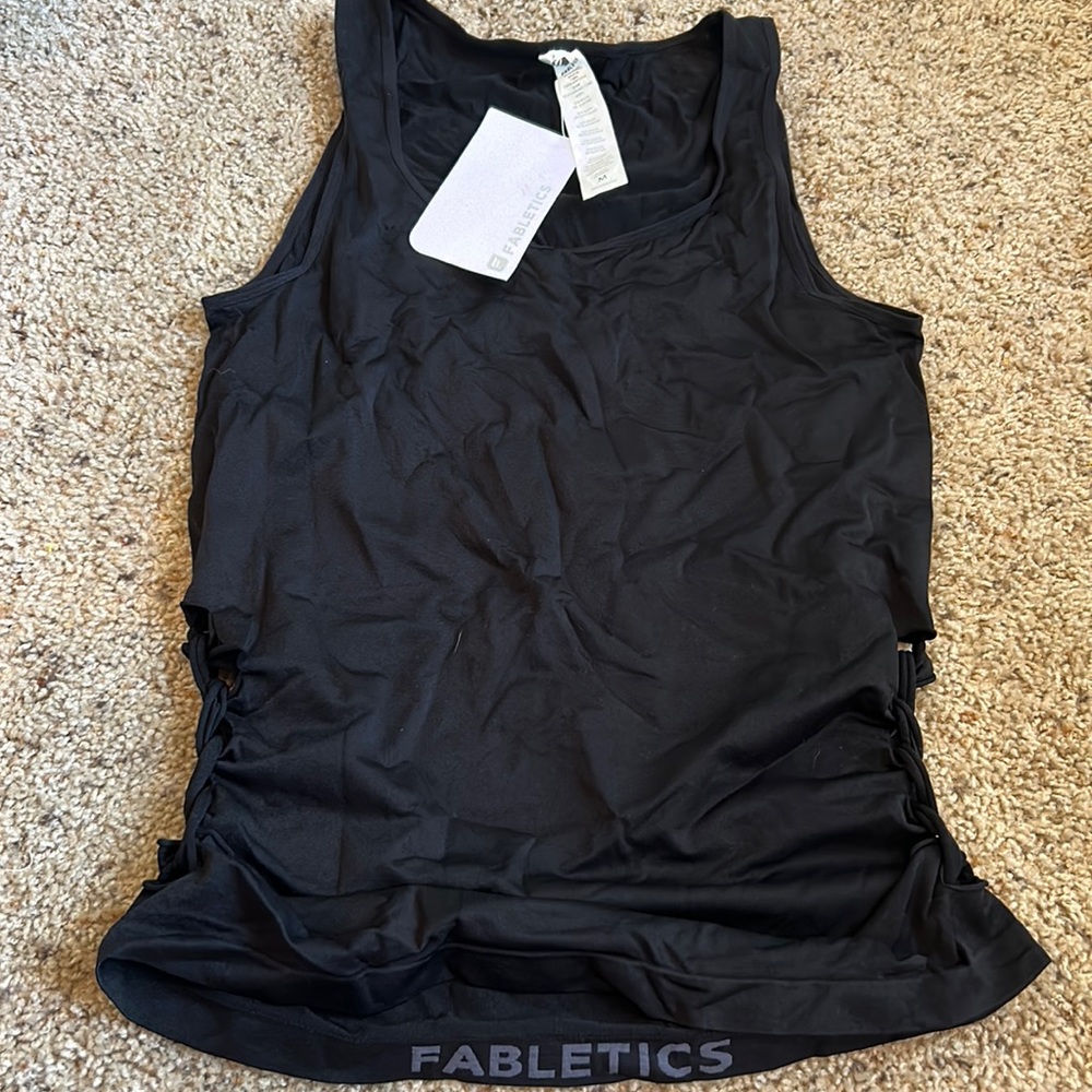 NWT Fabletics Wave tank medium